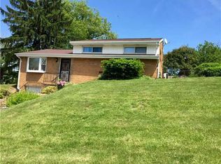 430 Kathy Lynn Dr, Pittsburgh, PA 15239