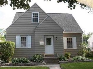 1156 Cornwall Ave, Waterloo, IA 50702