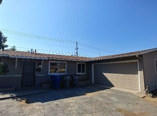 2822 E Holland Ave, Fresno, CA 93726