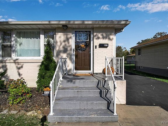 4th image of 47 Maldiner Ave