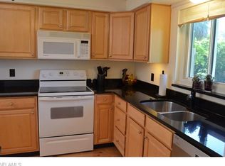 4873 Deleon St, Fort Myers, FL 33907