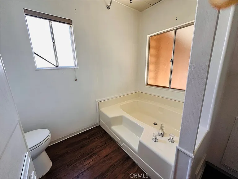 2230 Lake Park Dr #140 — Photo 16