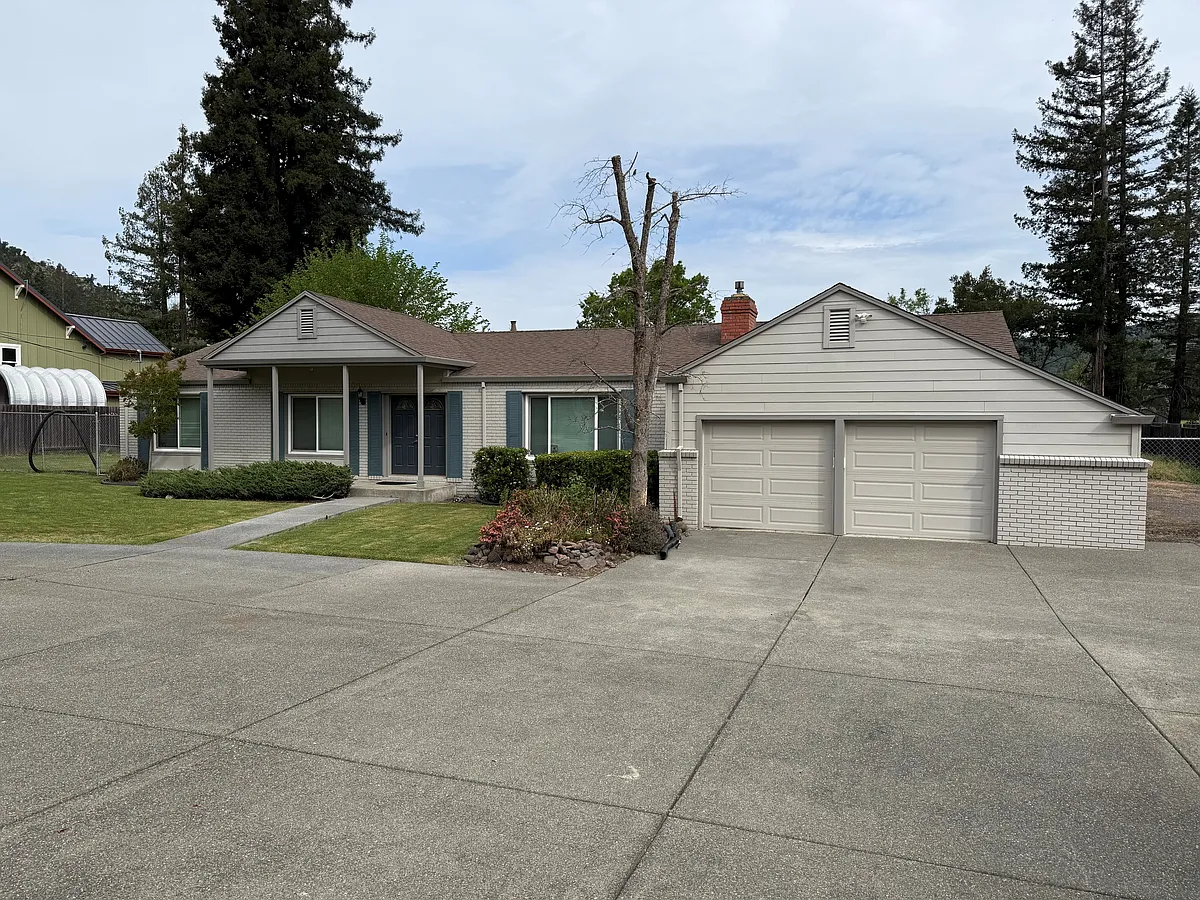 Building Photo - 4307 Deer Trail Rd