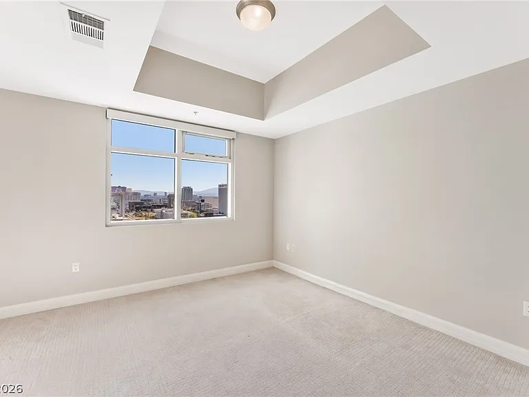 150 Las Vegas Blvd #1711 — Photo 30