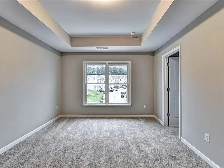 2776 Laurel Ridge Cir — Photo 31
