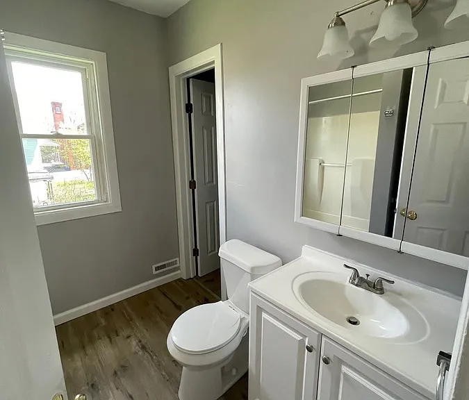 529 Winslow Ave #UPPER — Photo 4