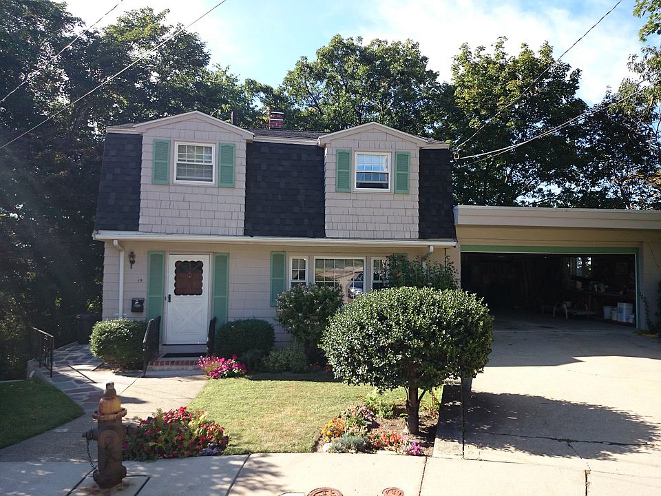 2nd image of 19 Michael Rd