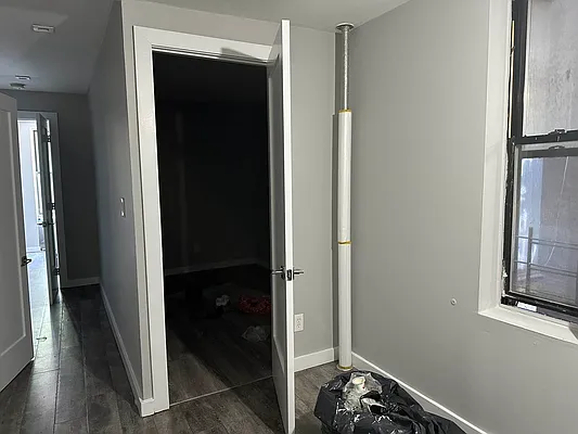 Rented by Premier One Realty LLC | media 4