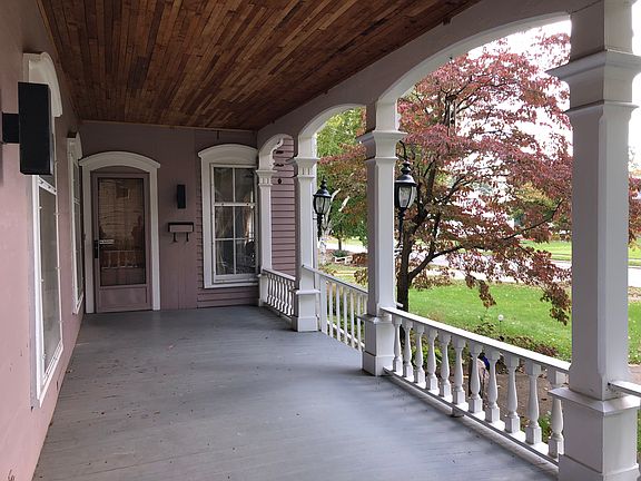 4th image of 309 E Herrick Ave