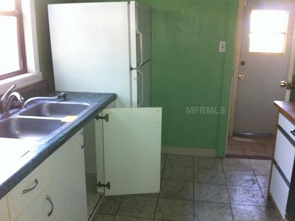 5th image of 5933 Uona Ave