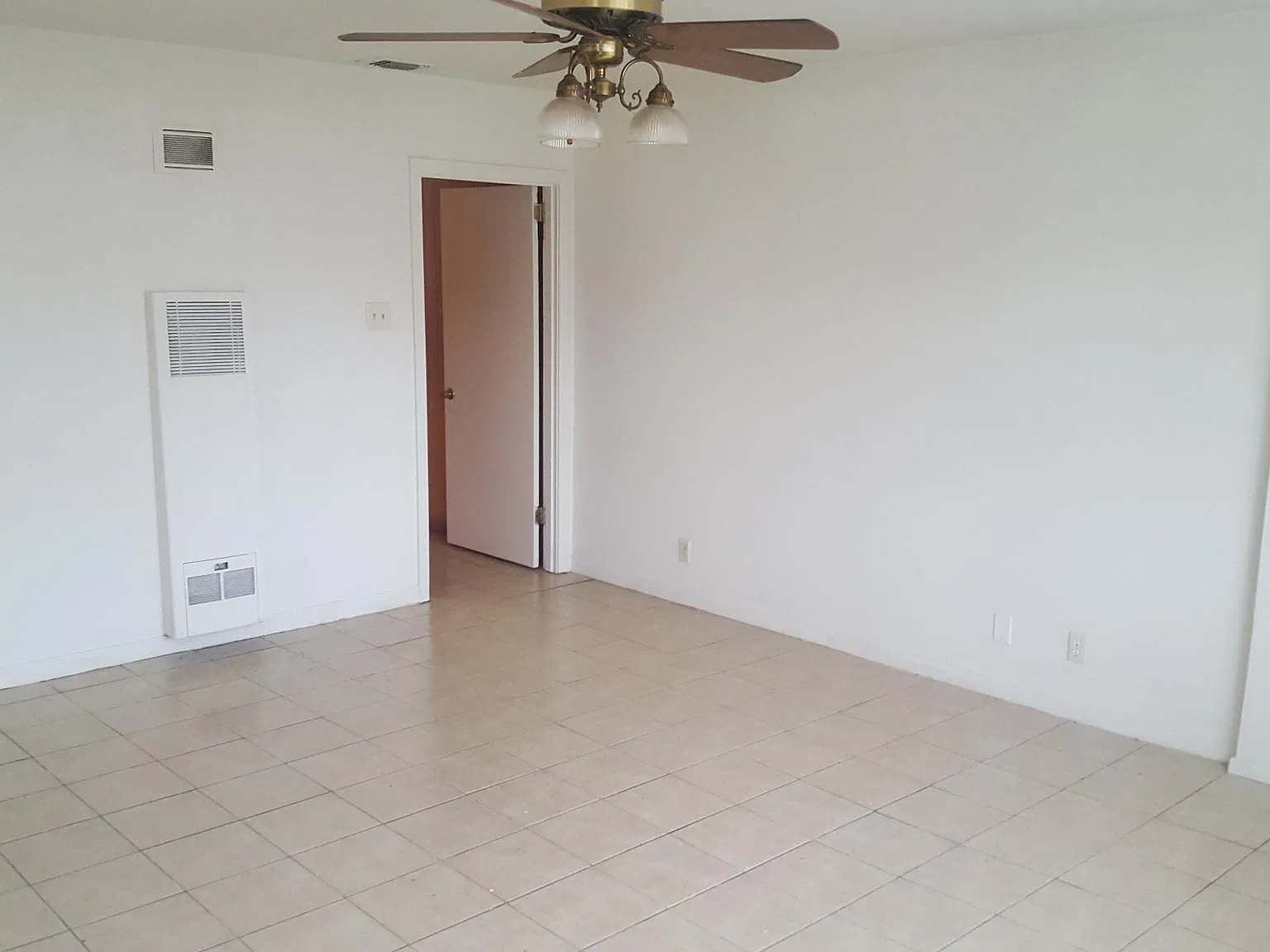 3 bed, 1492 sqft, $1,200 — Photo 4