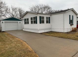 103 Birch Ave, West Des Moines, IA 50265