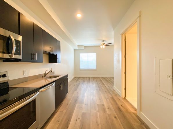 1655 C St #409