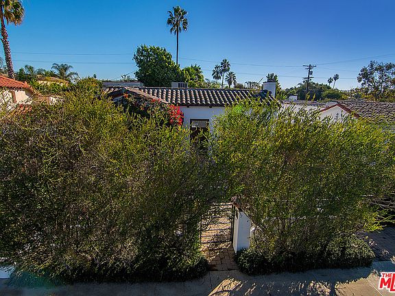 2nd image of 606 N Sierra Bonita Ave