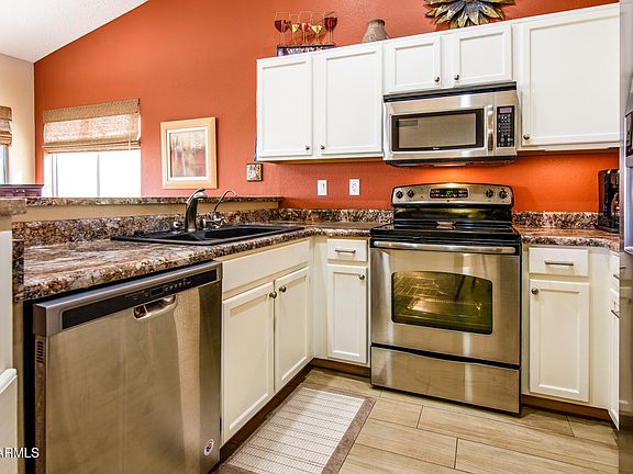 3rd image of 6691 S CORAL GABLE Drive