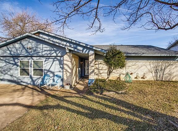 3rd image of 1100 Roaring Springs Dr