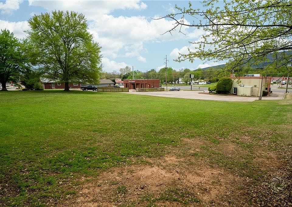 2104 N Broadway St Poteau, OK, 74953 Apartments for Rent Zillow
