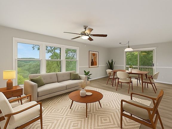 4th image of 42 Dogwood Dr