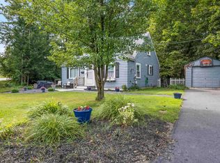 13 Ellsworth St, Springvale, ME 04083