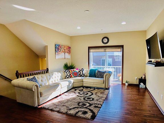 5th image of 9565 Madison Dr APT 2