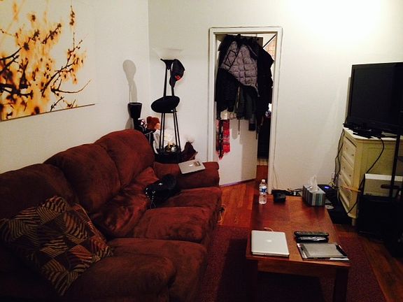 2nd image of 209 E 81st St #B3