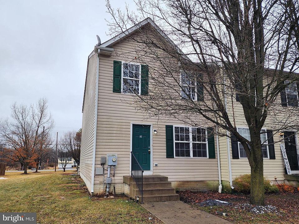 1st image of 50 Currituck Ct