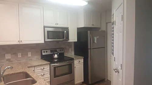 573 Blue River Ct #8F Photo 1