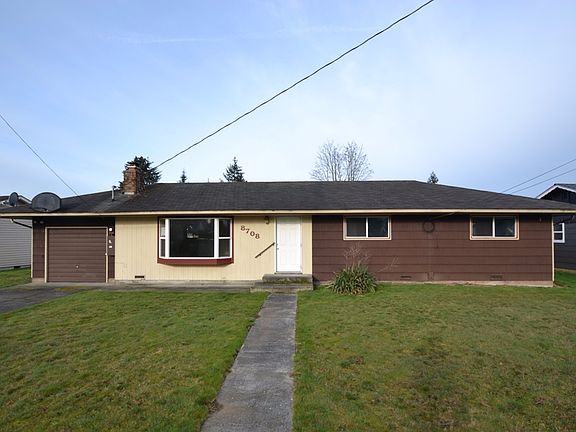 3rd image of 8708 48th Dr NE