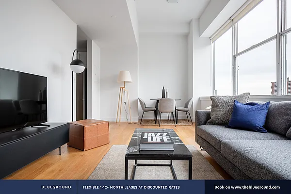 Rented by The Blueground | media 3