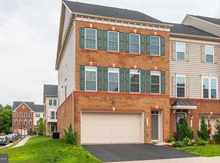 21256 Hyrst Grove Ter, Ashburn, VA 20147