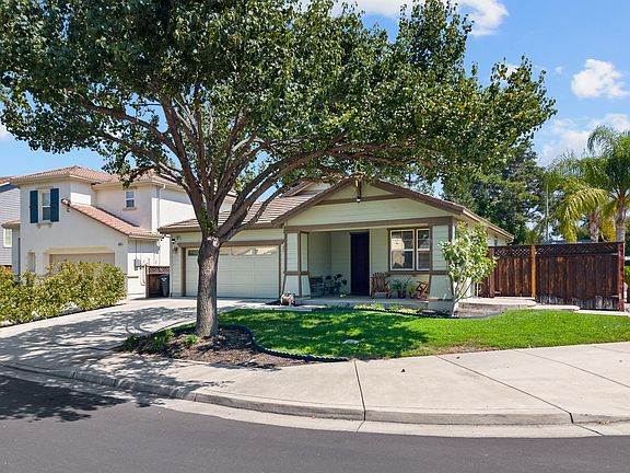 2nd image of 4738 Bonsai Ave