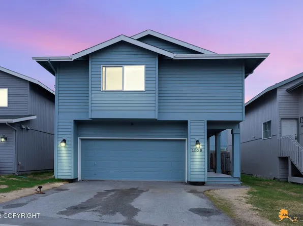 1528 N Heather Meadows Loop #73, Anchorage, AK 99507