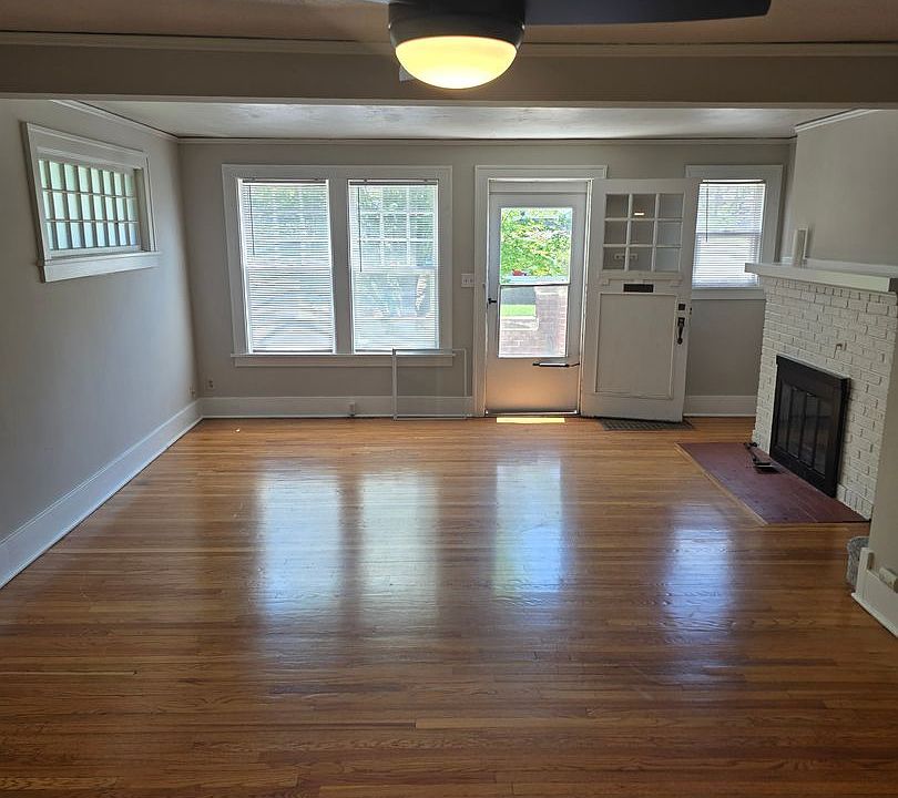 1st image of 4918-4920 California St