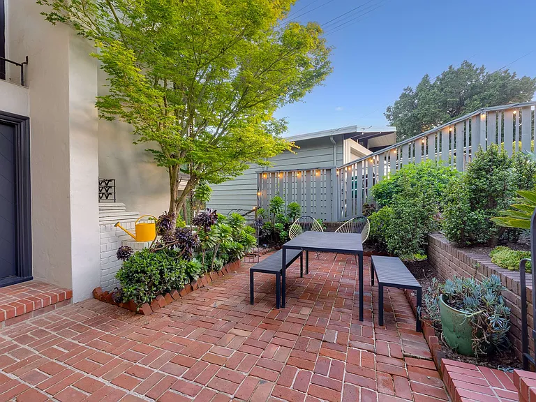 6048_Chelton_Dr Oakland California 4_07262026