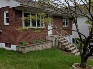 17 Georgiana St, New London, CT 06320