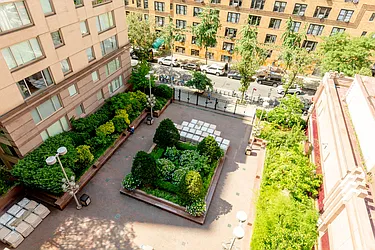 Rented by Reuveni LLC