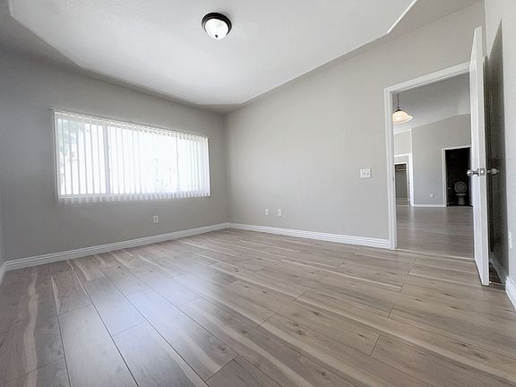 3rd image of 8725 W Flamingo Rd APT 208