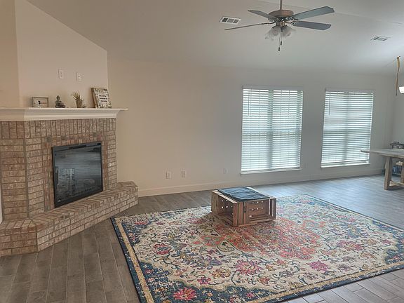 5th image of 900 Winesap Dr