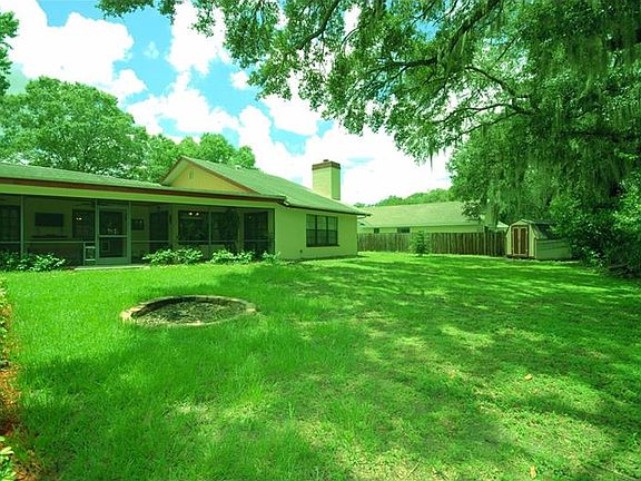 3rd image of 524 Sportsman Park Dr