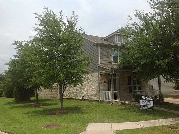 Fabulous trees and mature landscaping add more curb appeal to this super cute home on a corner. The 