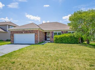 10961 Preston Pkwy, Huntley, IL 60142