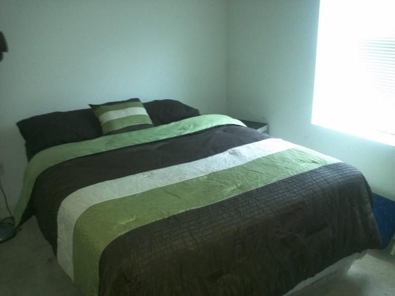 2nd image of 636 Beacon St APT 606
