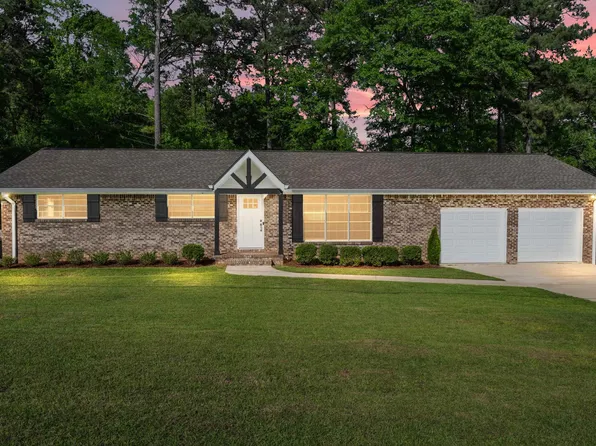 3784 White Ln, Birmingham, AL 35216