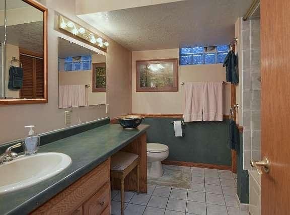 5th image of 5403 W Sunnyside Dr