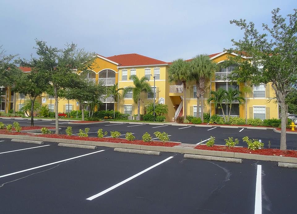 1st image of 4127 Residence Dr APT 404