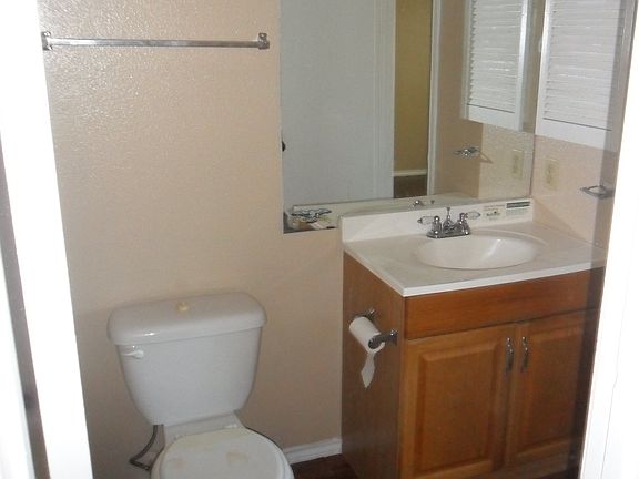 5th image of 10625 Starcrest Dr