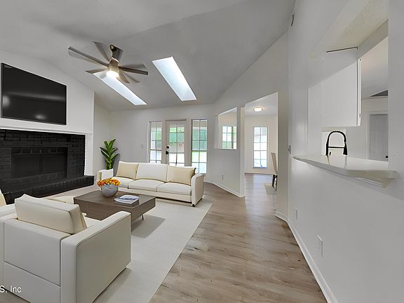 3rd image of 8464 SAND POINT Drive E