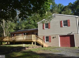 243 E 2nd Mountain Rd, Pottsville, PA 17901