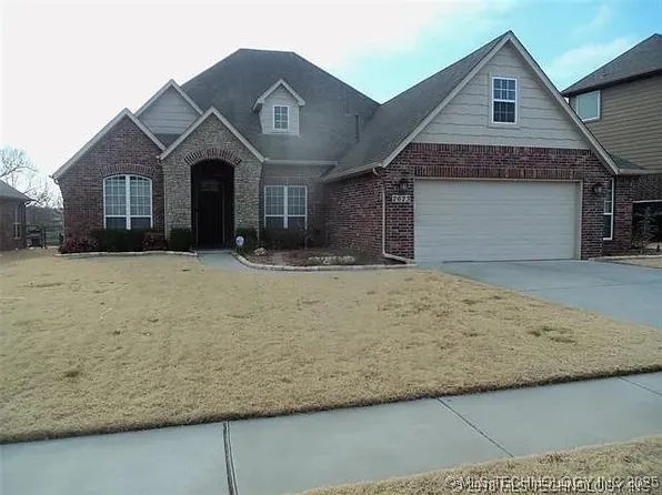 2623 N 17th St, Broken Arrow, OK 74012