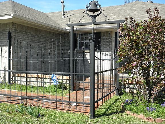 3rd image of 5205 NW Sherwood Dr